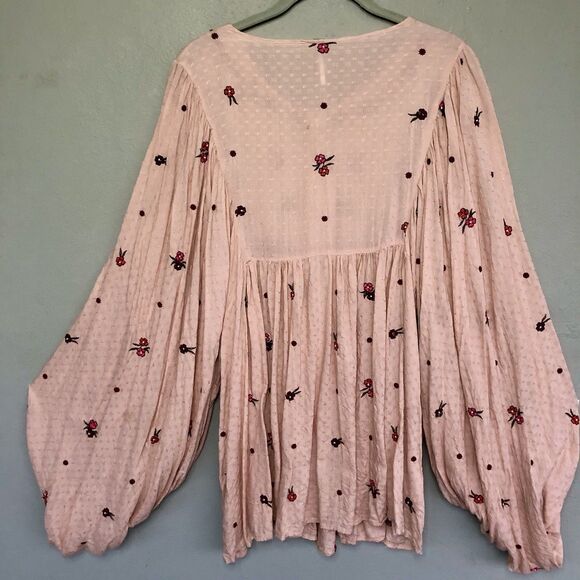 Free People Kiss From A Rose Tunic Top M Coral Embroidered Balloon Sleeve Boho - Picture 5 of 15